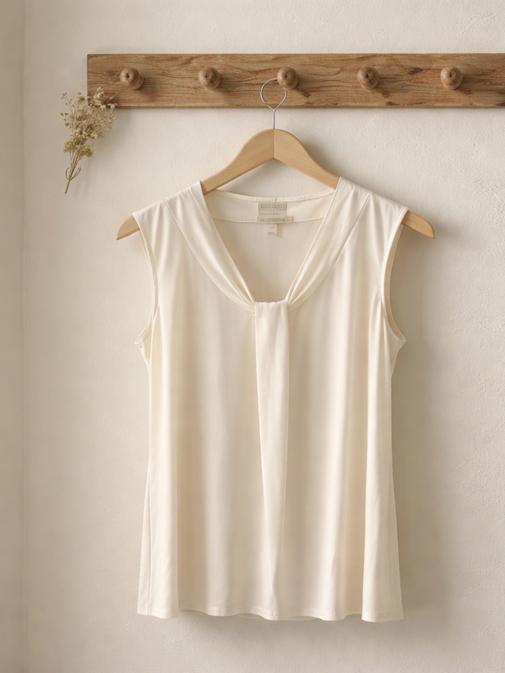 Dana Buchman Soft Ivory Blouse